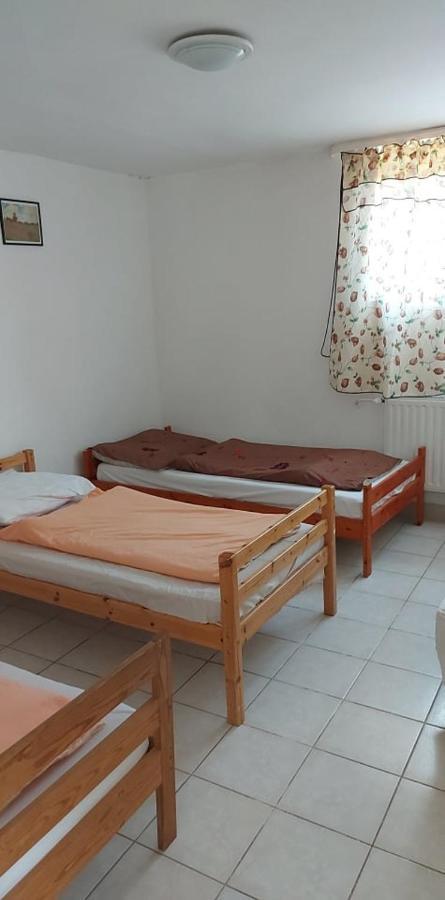 Kekturas-Tora Nyilo Badacsonyi Privat Berlemeny Hotell Badacsonytomaj Eksteriør bilde